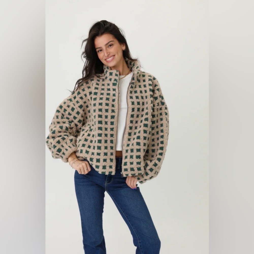Checked Beige and Green Sherpa Zip Jacket | Size Medium